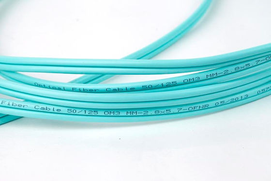FTTH 다중 모드 OM5 24 가닥 실내 광섬유 케이블